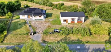 Dom parterowy + duży warsztat