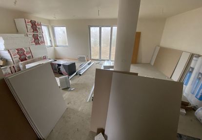 Dom wolnostojący, 141,2 mkw działka 1100, komorowo