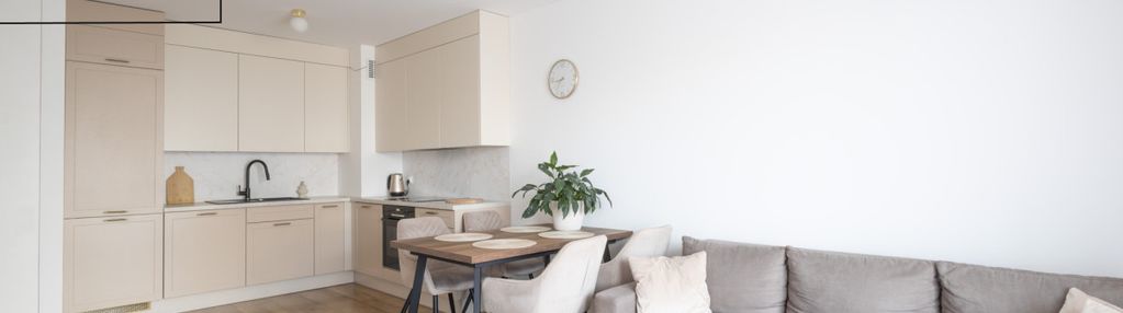 Urokliwe mieszkanie w bardzo spokojnej okolicy