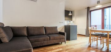 Klimatyczny apartament w sercu starego podgórza