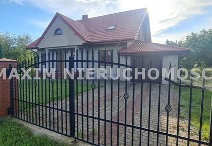 Dom wynajmę w bońkach 240m2/7pokoi