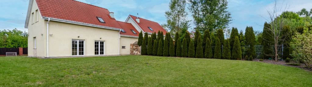 Dom 155 m2 na pięknej działce w pobliżu wiązowny