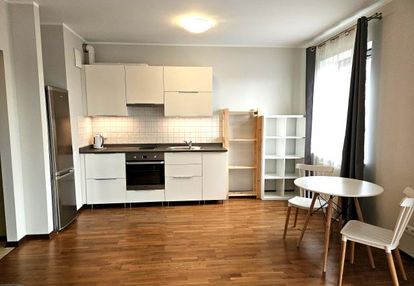 Mieszkanie typu studio, balkon, garaż