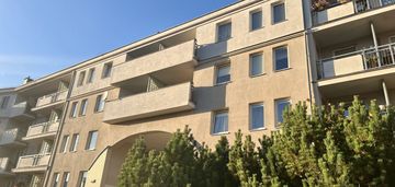 Dwupokojowe, balkon, osobna kuchnia