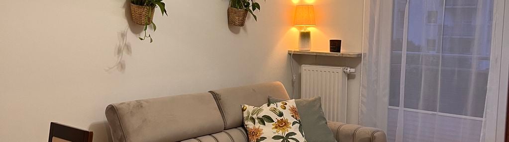 2 pokoje po remoncie BALKON I GARAŻ I KOMÓRKA LOK