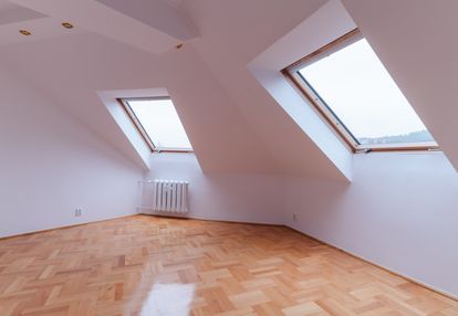 Dwupoziomowe mieszkanie w świetnej lokalizacji!