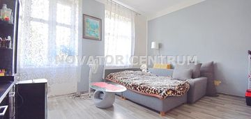 2 pokoje, 1 piętro, szwederowo