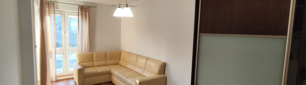 Redłowo 2 pokoje, duży balkon, blisko skm