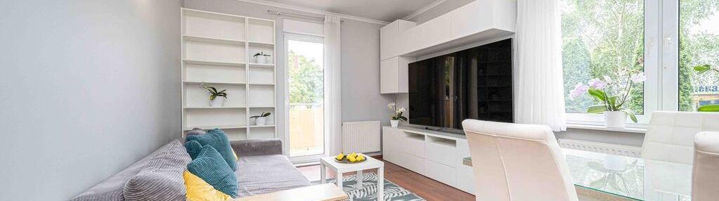 2 pokoje | balkon | piątkowo | stróżyńskiego