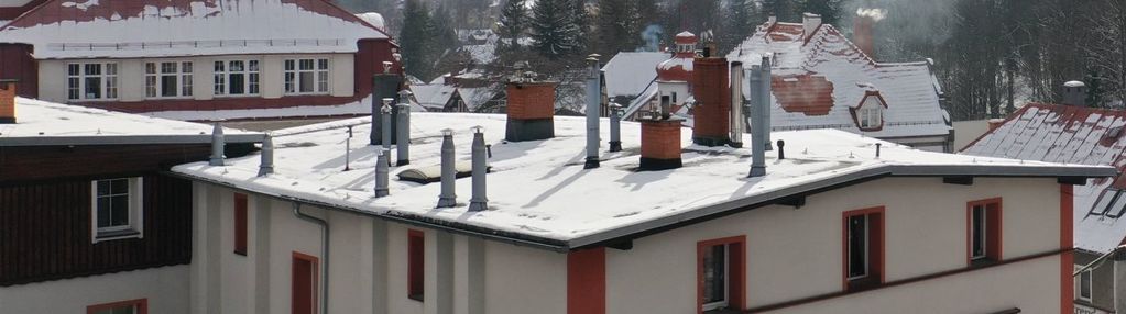 Mieszaknie w pięknej kamieniczce w centrum