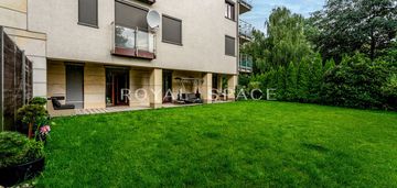Luksusowy apartament z 3 sypialniami i ogrodem!