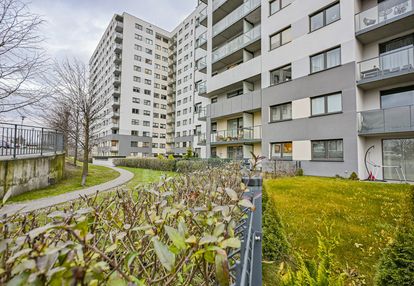 Nowoczesne mieszkanie dwupokojowe z ogródkiem