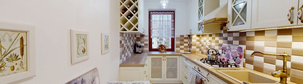 4-pokojowe mieszkanie z nowoczesnym wyposażeniem