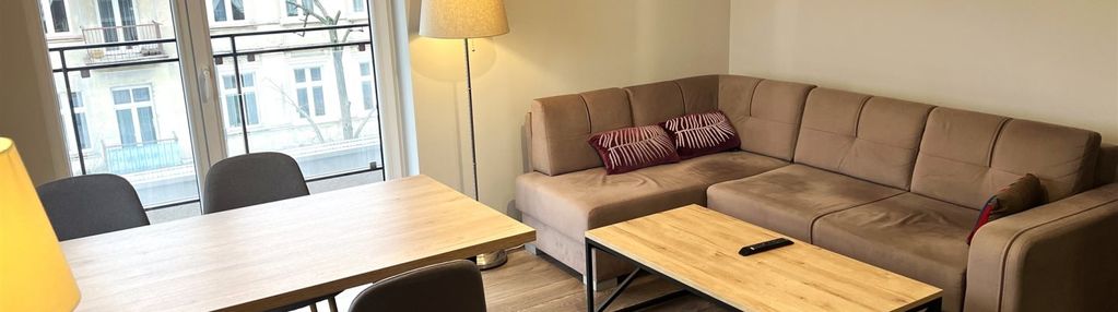 2 osobne pokoje i kuchnia garaż komórka centrum