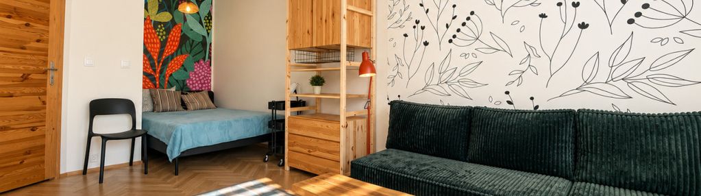Mieszkanie po remoncie, z loggią, 1 piętro