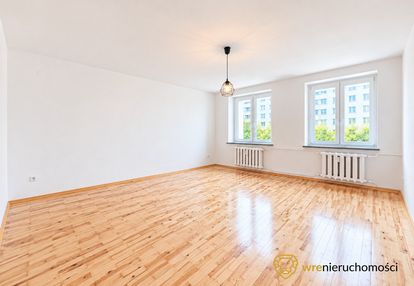 38,85 m² | po remoncie | ostatnie piętro | winda |