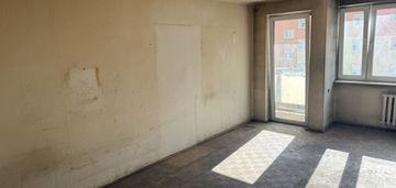 2-pokojowe 43 m² z loggią, do aranżacji