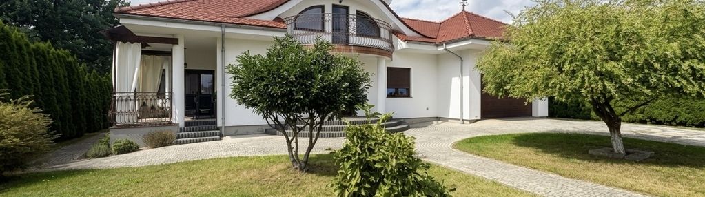 Dom z wyposażeniem/ 11,13ar/ garaż/ niskie koszty