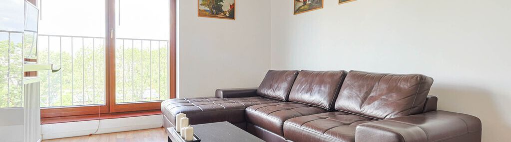 Kapelanka 6a 54,5m2, 2 osobne pokoje, garaż