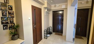 Funkcjonalne mieszkanie  52m˛na iii piętrze
