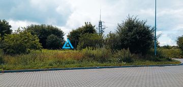 Działka w cichej, miejskiej okolicy