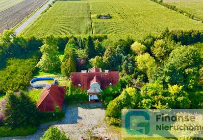 Siedlisko z budynkami – grabów - 21 200 m²