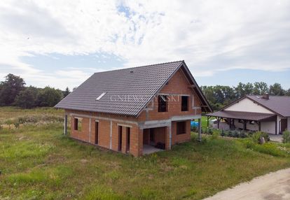 Przestronny dom niedaleko jeziora otmuchowskiego