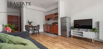 Miejsce postojowe, jasne, balkon, cybernetyki!