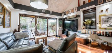 Luksusuwy dom z pięknym ogrodem i basenem