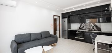 Nowe3 pokoje przy parku, duży taras, centrum