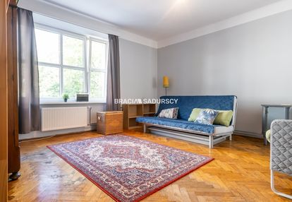 Mogilska | 2 pokoje z oddzielną kuchnią