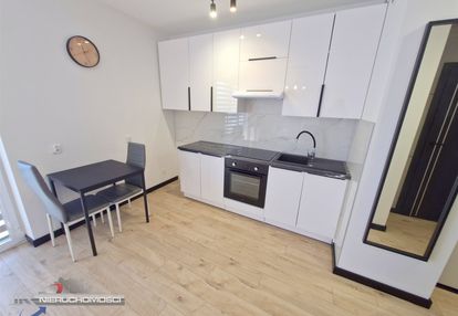 Projektant/wyposażone/m. postojowe/ 300 m od b1