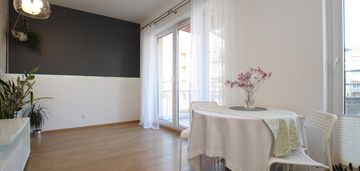 Przestronne 3 pok. z 2011 roku z miejscem w garażu