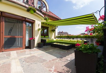 Wyjątkowy apartament z pięknym ogrodem.