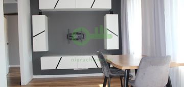Komfortowe trzypokojowe świetna lokalizacja.