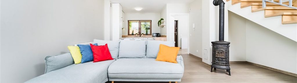 Szeregówka z widokiem na góry