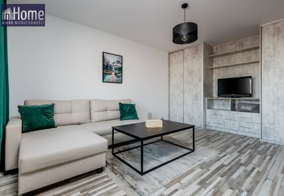 Duża kawalerka 35m² w centrum + dodatkowe 22m²!!