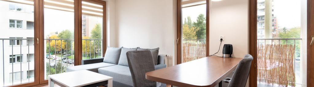 Osiedle dywizjonu 303, 2-pok. 36m2, balkon, garaż
