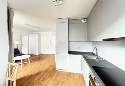 Dwa pokoje w ścisłym centrum, obok parku