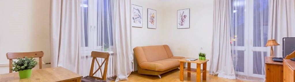 * dwa oddzielne pokoje w centrum * 2 piętro *