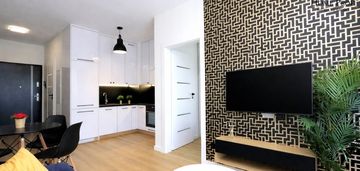 Dwupokojowe mieszkanie apartamenty zamkowe/rzeszów