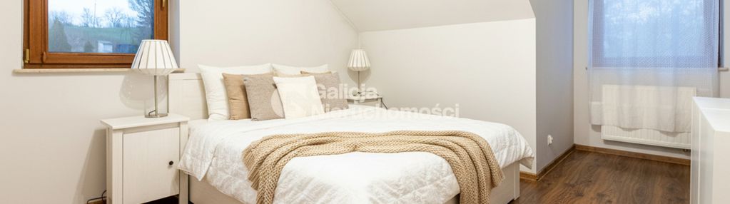 Dom w spokojnej okolicy blisko centrum