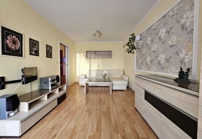 Kawalerka 33 m2, loggia 3m2, 1 piętro winda wolne
