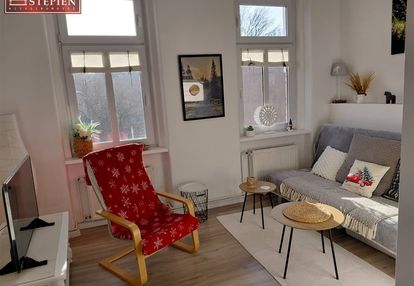 Przytulne 2 pokojowe mieszkanie w cieplicach