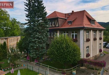 Niepubliczna placówka opiekuńczo-wychowawcza