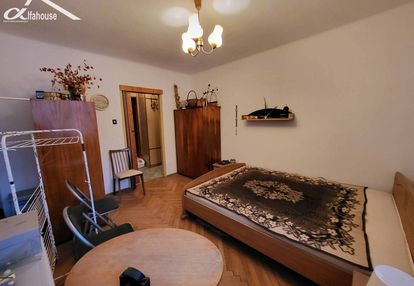 2 pokoje , parter, z ogromnym potencjałem – ul. sł