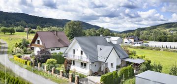 Dom jednorodzinny w pod nowymsączem królowa polska