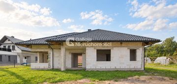 Parterówka 5 pokoi |  7,93 ara | głogów małopolski