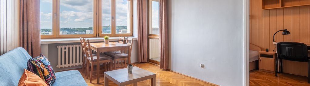 Widokowe 2-pok z oddzielną kuchnia, ul. królewska