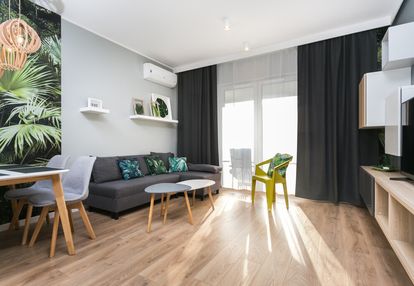 Klimatyzowane 2 pokojowe mieszkanie na rakowickiej